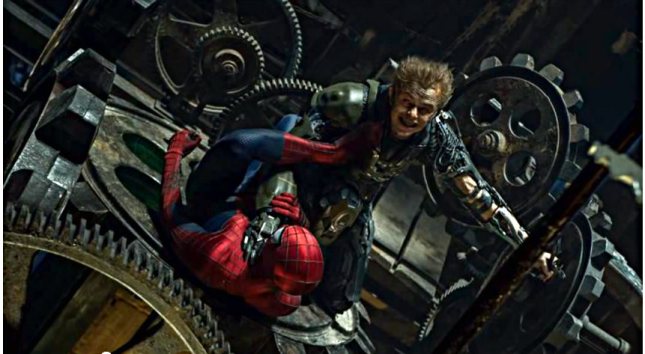 Harry Osborn armors up as a villain fighting Spiderman